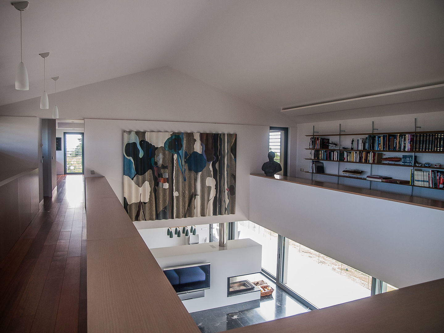 Enamórate de esta Casa Moderna con Vistas al mismísimo ¡paraíso! , EAS Arquitectura EAS Arquitectura Modern corridor, hallway & stairs