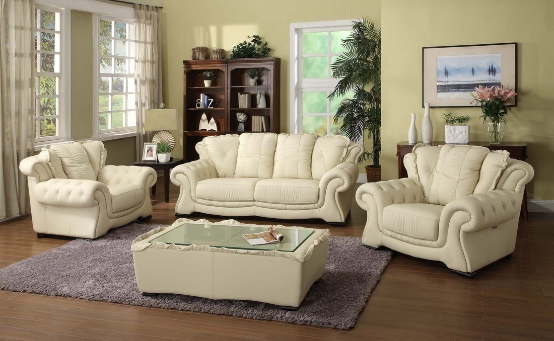 Cream White Leather Sofa Locus Habitat 모던스타일 거실 소파 & 안락 의자
