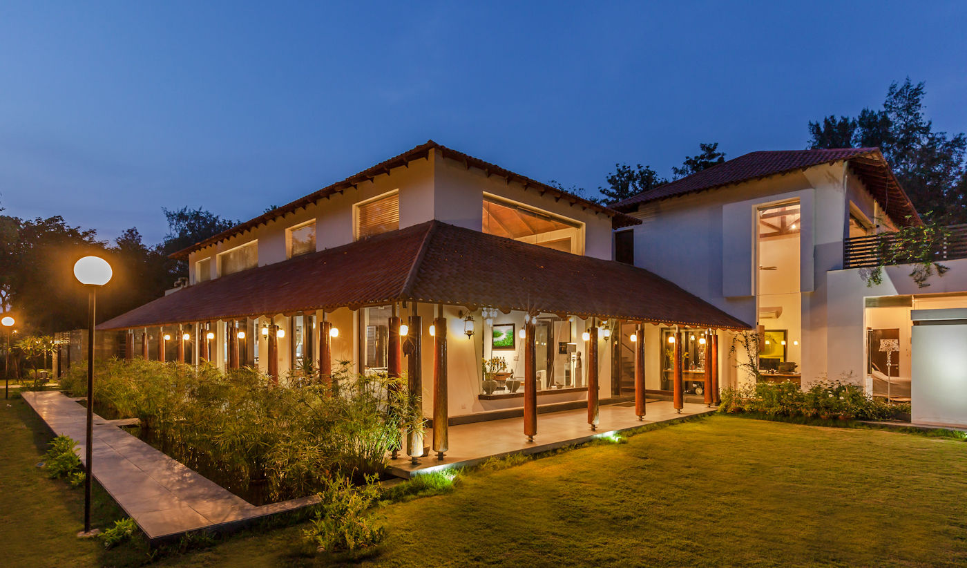 G Farm House, Kumar Moorthy & Associates Kumar Moorthy & Associates Eclectic style houses