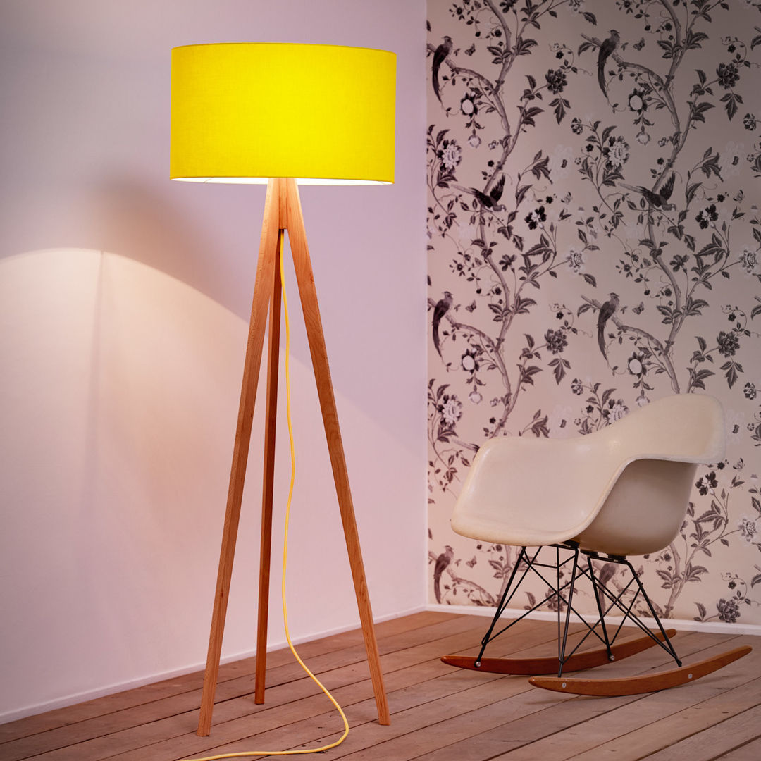 3-poot, ik Design ik Design Salones de estilo escandinavo Iluminación