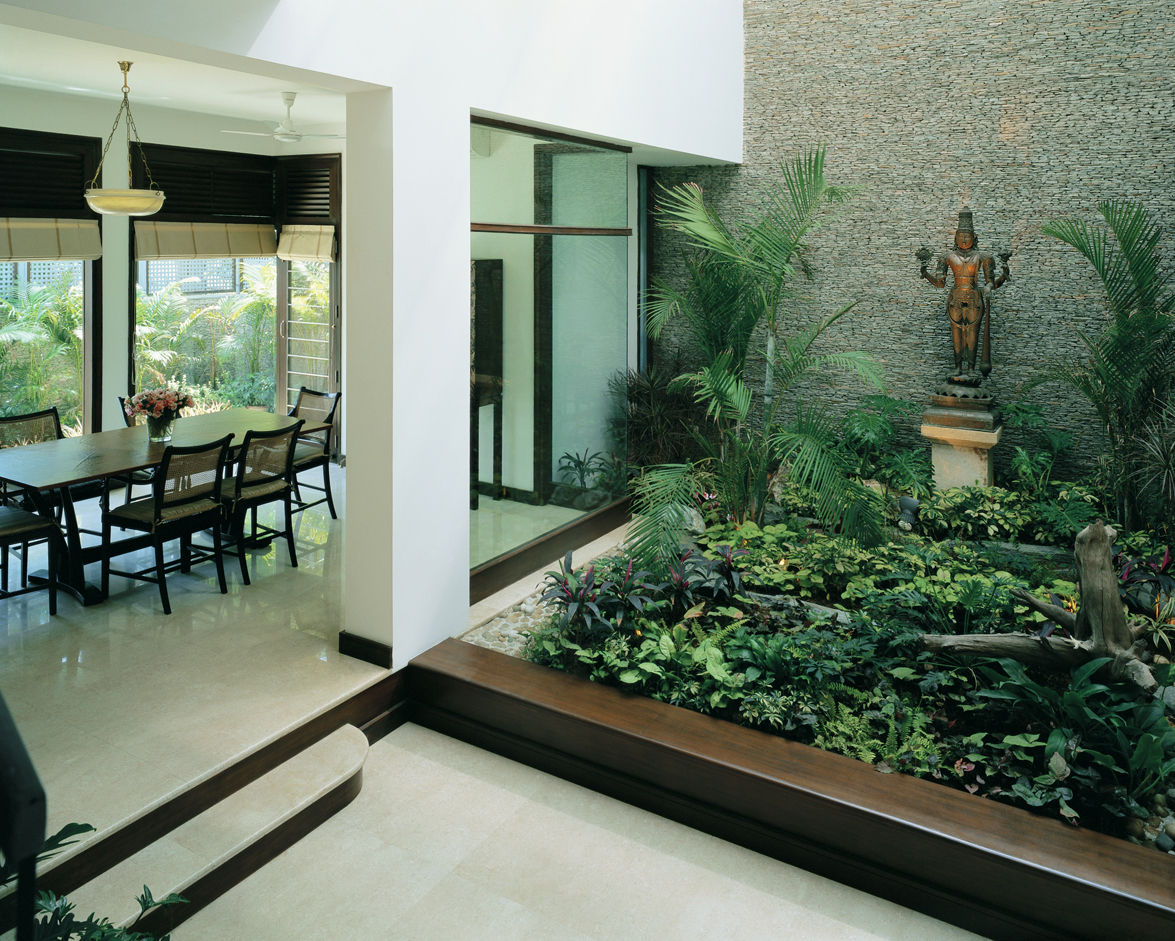 B House, Kumar Moorthy & Associates Kumar Moorthy & Associates Modern home