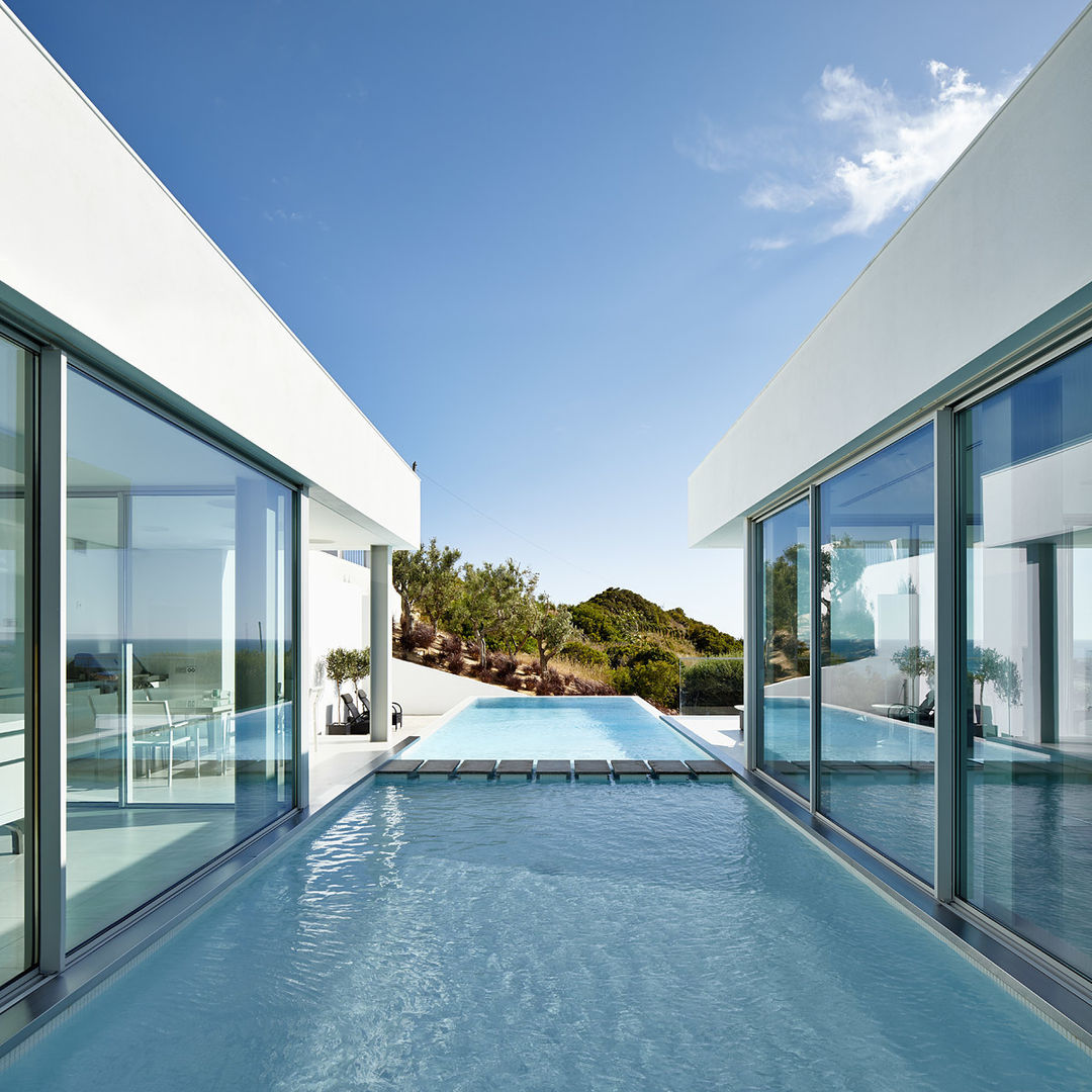 Villa Escarpa, Philip Kistner Fotografie Philip Kistner Fotografie 모던스타일 수영장