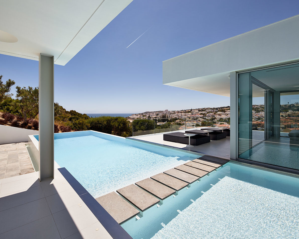 Villa Escarpa, Philip Kistner Fotografie Philip Kistner Fotografie Modern pool