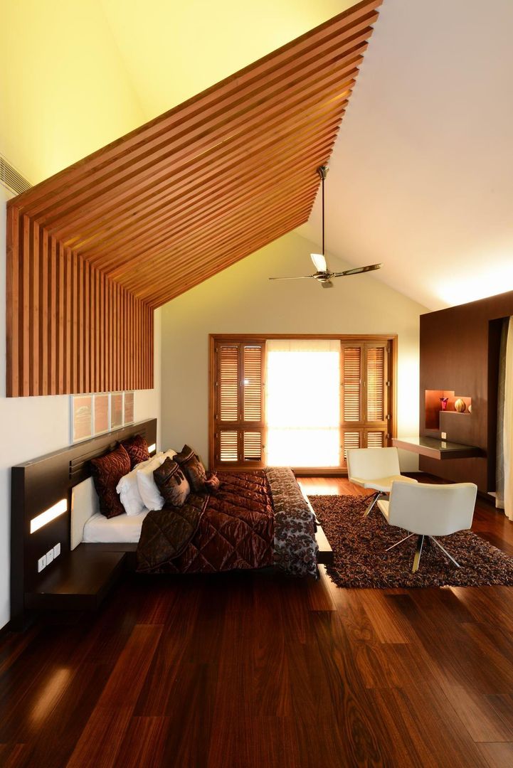 PRIVATE RESIDENCE AT KERALA(CALICUT)INDIA, TOPOS+PARTNERS TOPOS+PARTNERS Klassische Schlafzimmer
