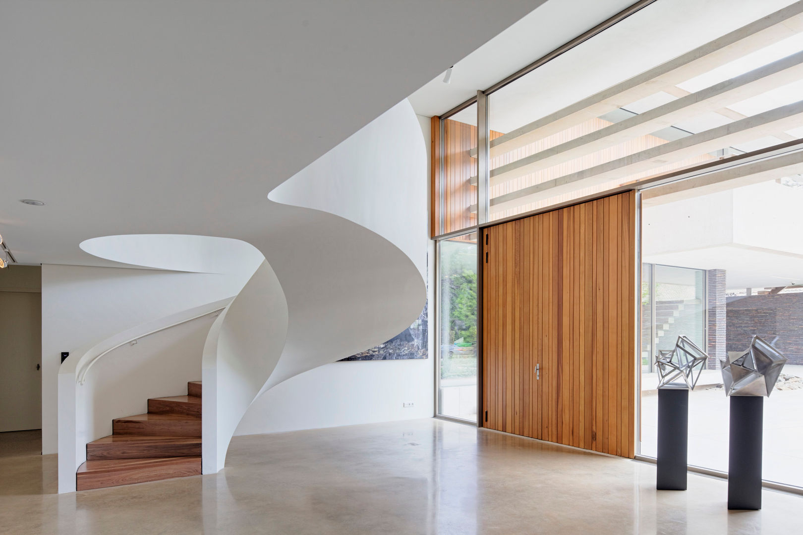 Dune villa, HILBERINKBOSCH architecten HILBERINKBOSCH architecten Modern corridor, hallway & stairs