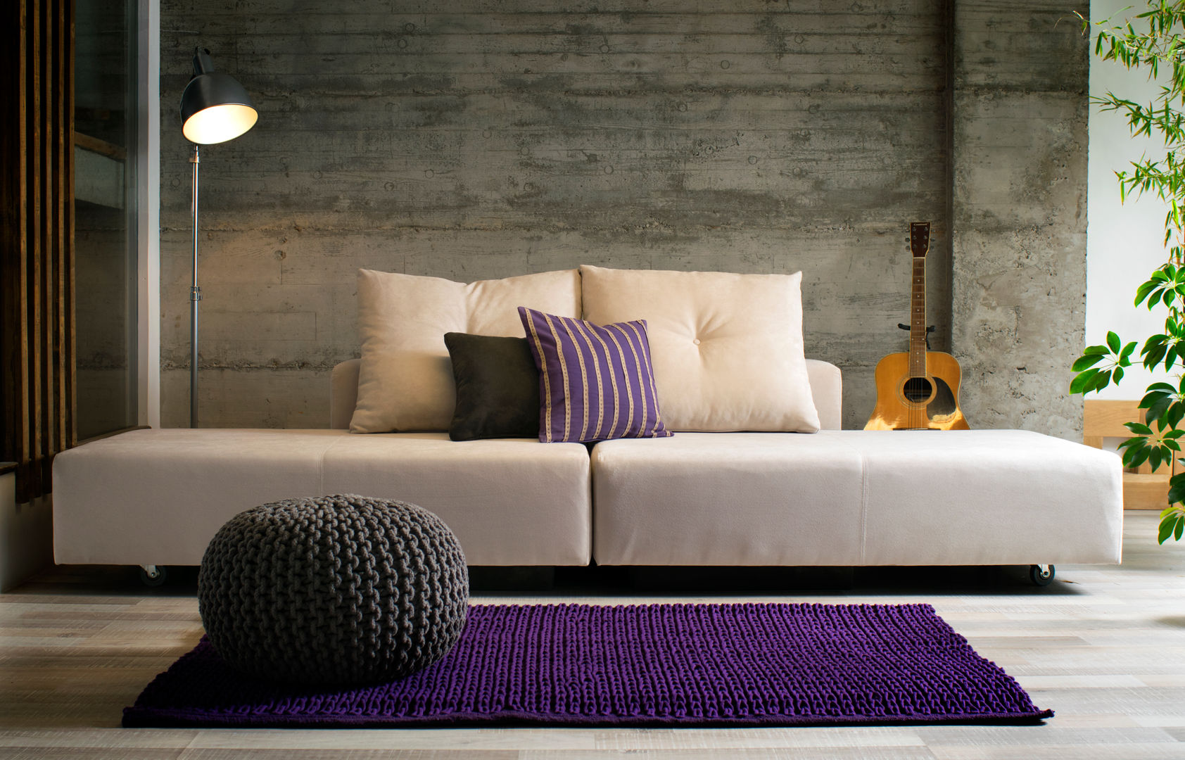 homify Salas modernas Sofás y sillones