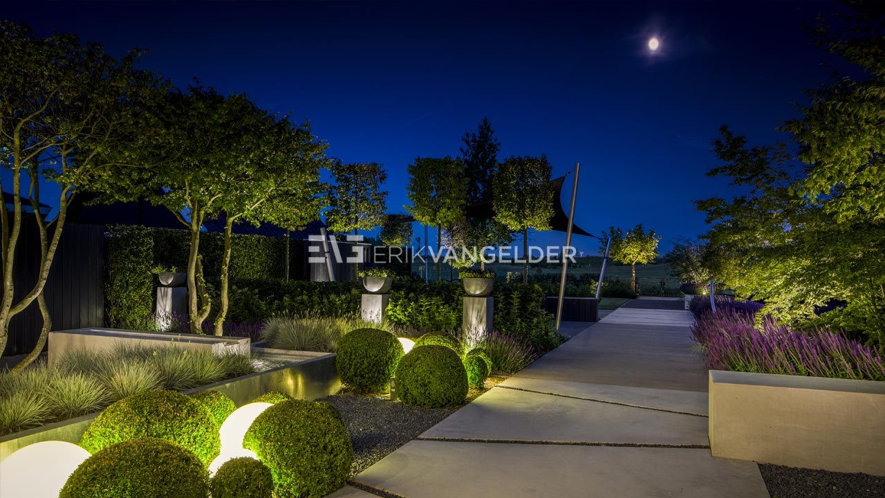 Moderne villatuin Middelburg, ERIK VAN GELDER | Devoted to Garden Design ERIK VAN GELDER | Devoted to Garden Design Industrialny ogród