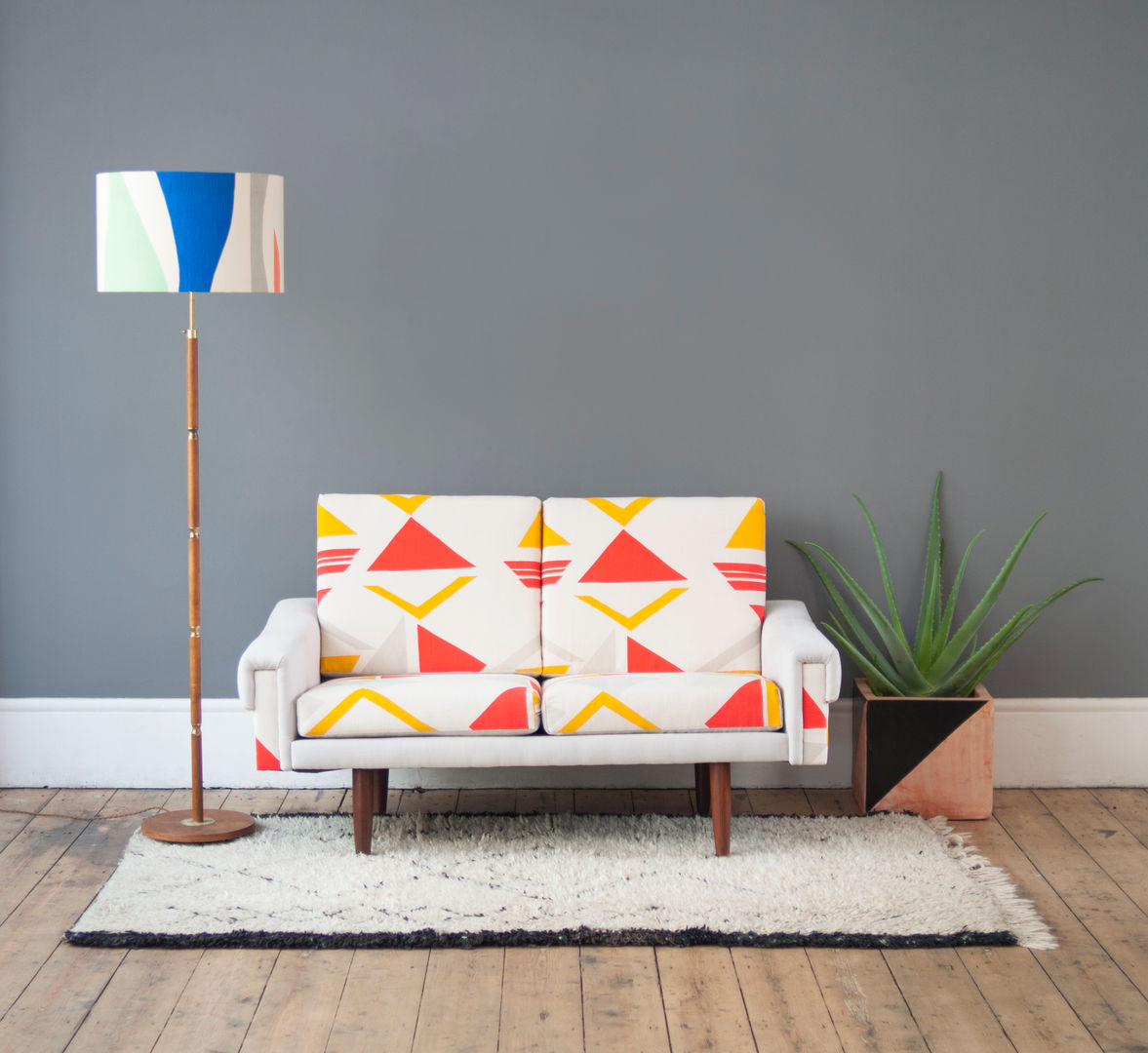 Tamasyn Gambell X Forest London Collaboration Tamasyn Gambell Modern living room Sofas & armchairs