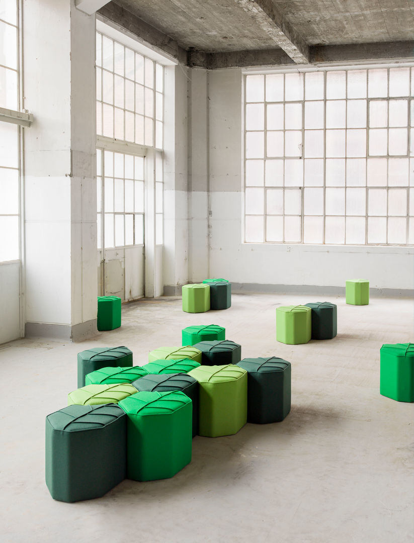 Modular footstools in the shape of a Leaf, design by nico design by nico Salas Taburetes y sillas