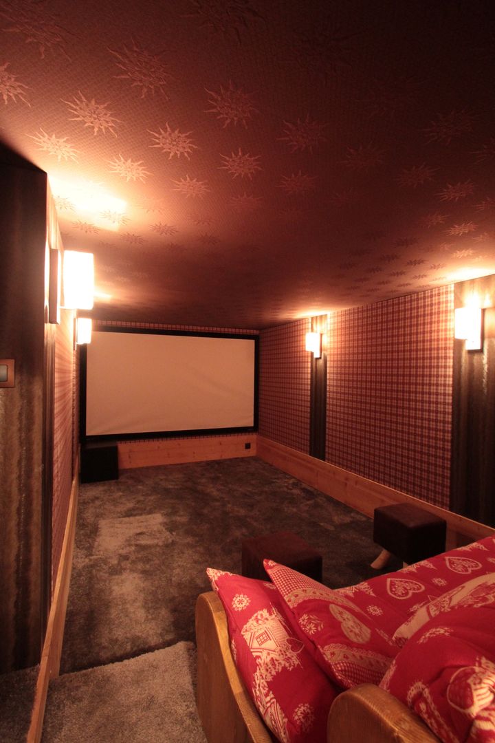 Salle de cinéma et home cinéma , Design et Intérieur Design et Intérieur Rustic style media rooms