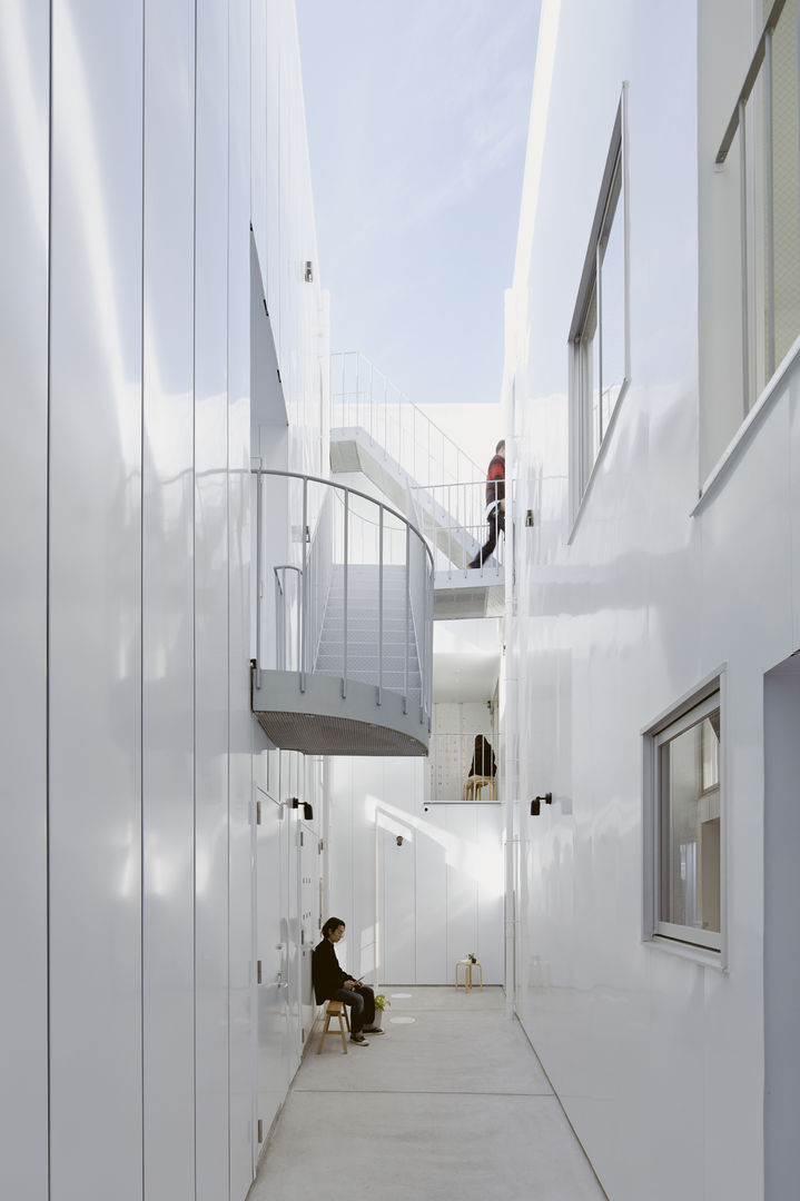 D-APARTMENT(CASA Kojiro), SPACESPACE SPACESPACE Rumah: Ide desain interior, inspirasi & gambar