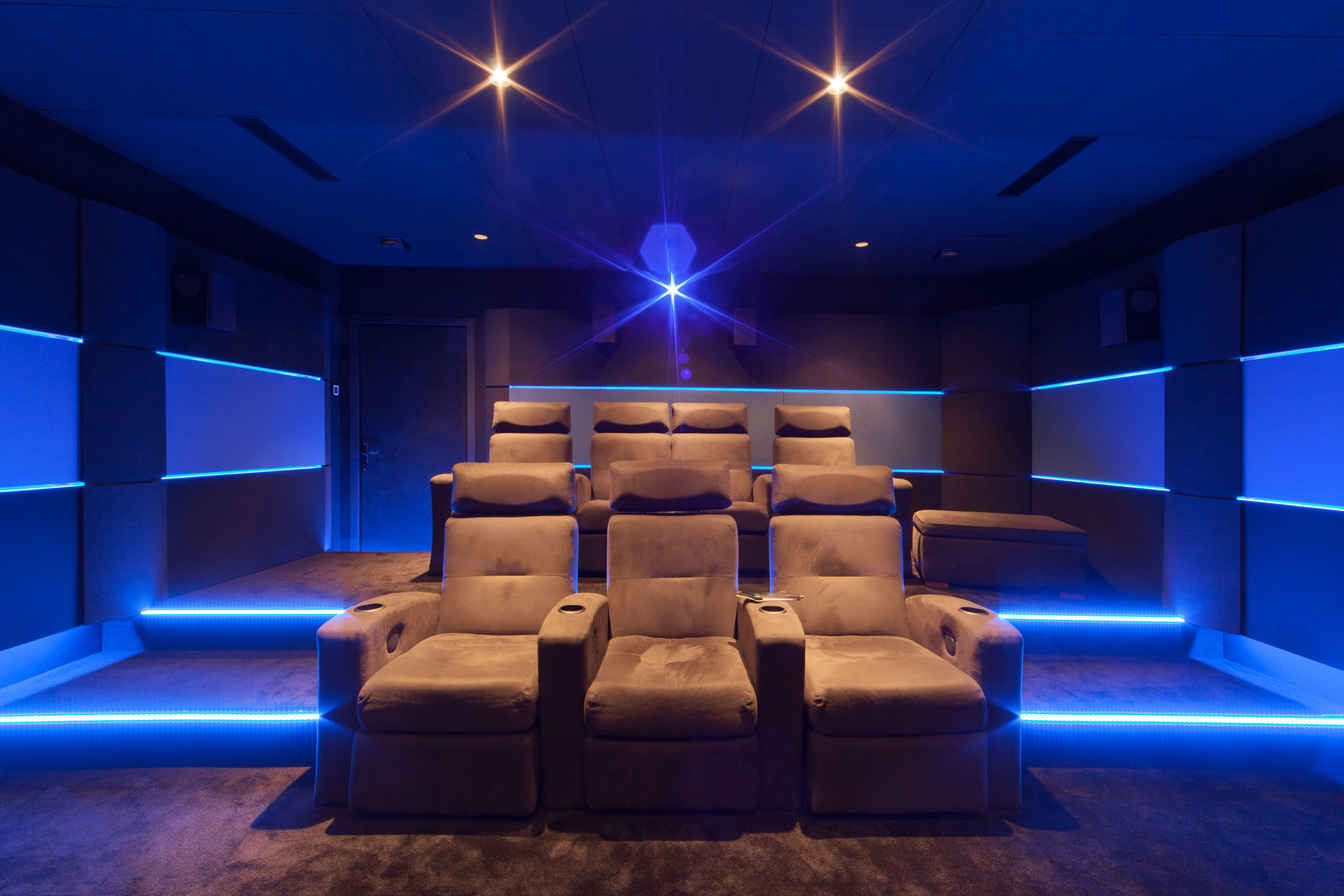 Home Cinéma, Dynamic Home Cinéma Dynamic Home Cinéma Modern style media rooms Electronics