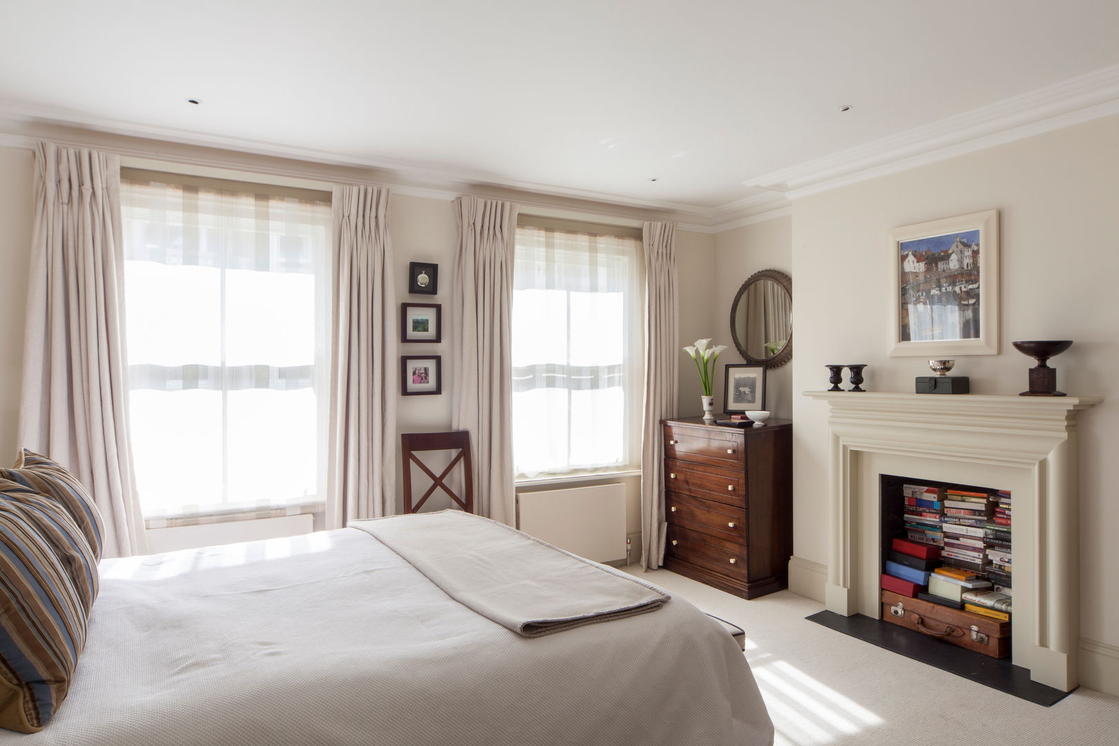 Justin Van Breda - Master Bedroom Justin Van Breda 臥室