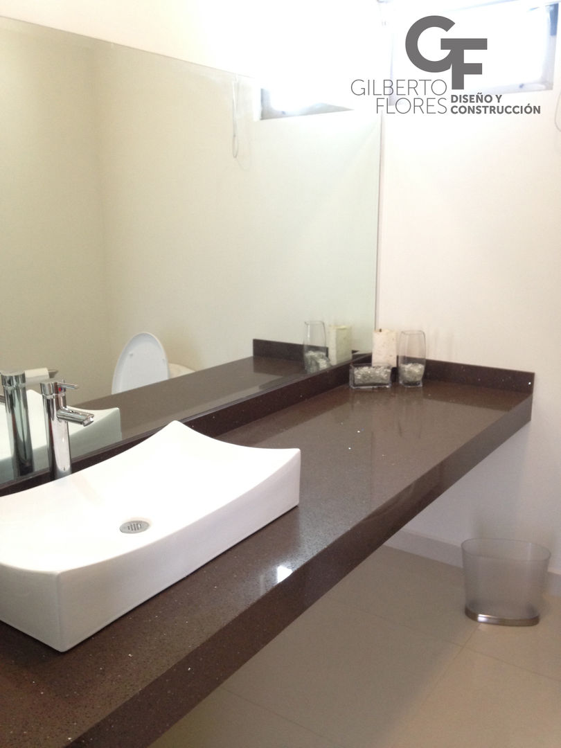 CAROLCO 1, GF ARQUITECTOS GF ARQUITECTOS Modern bathroom