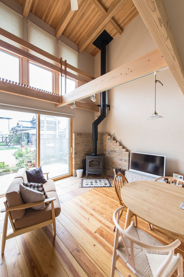田村の家, Sola sekkei koubou Sola sekkei koubou Ingresso, Corridoio & Scale in stile minimalista