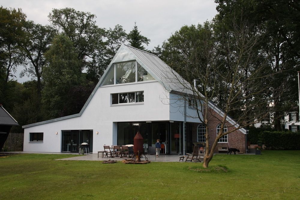 Nieuwbouw en verbouw hallen boerderij, Architectenbureau Jules Zwijsen Architectenbureau Jules Zwijsen Casas modernas: Ideas, diseños y decoración