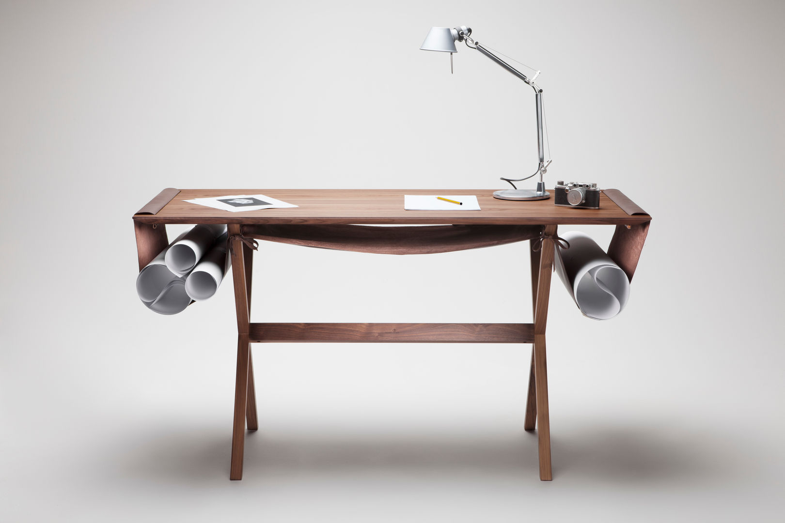 Oscar desk, giorgio bonaguro giorgio bonaguro Minimalistische Arbeitszimmer Schreibtische