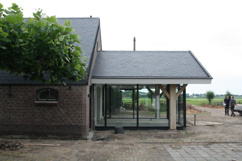 Verbouw stal bij boerderij, Architectenbureau Jules Zwijsen Architectenbureau Jules Zwijsen Puertas y ventanas de estilo moderno