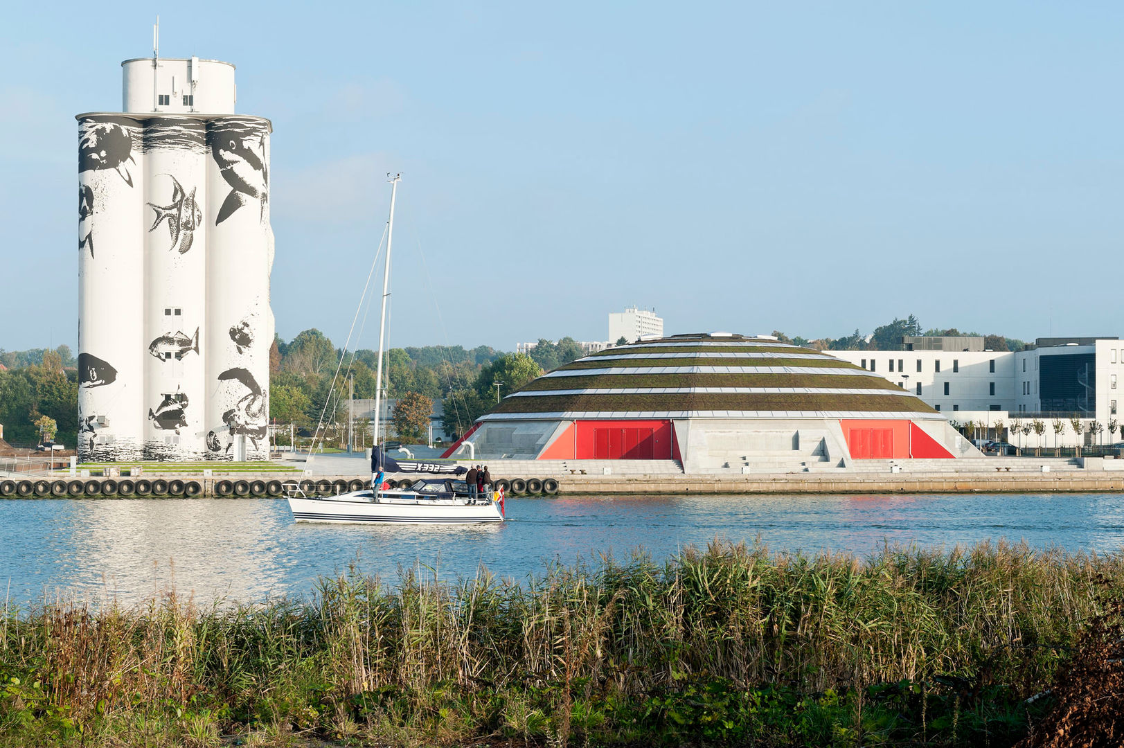 StreetDome, CEBRA CEBRA Yacht & Jet in stile moderno