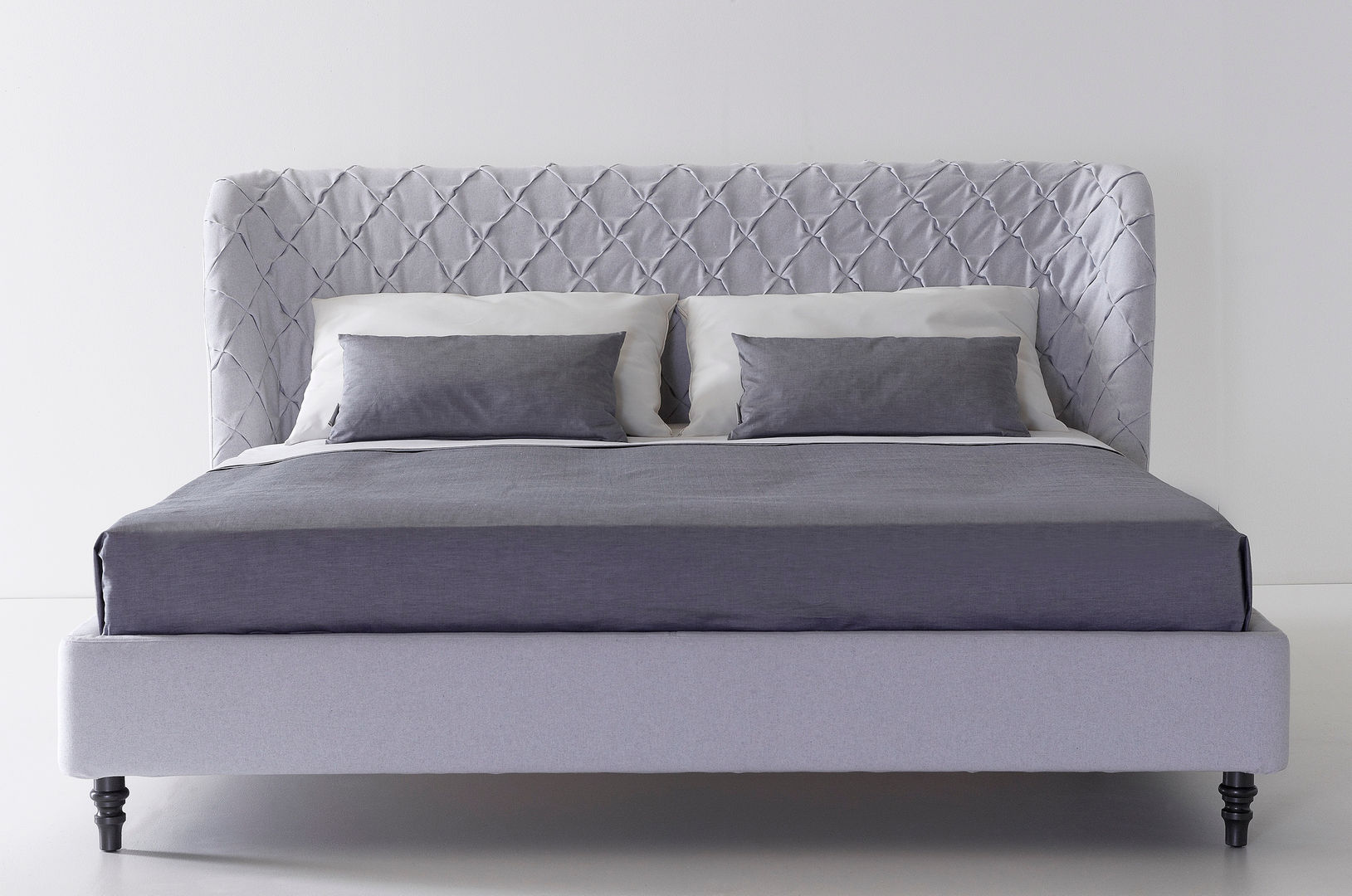 CHLOE, Nube Italia Nube Italia Kamar tidur: Ide desain interior, inspirasi & gambar Beds & headboards