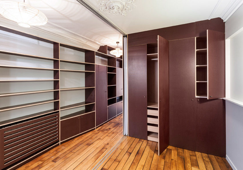 2P SUR MESURE // APPARTEMENT, apie architectes apie architectes Walk in closets