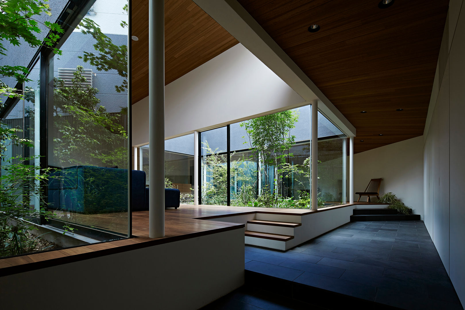 House in Higashimurayama, 石井秀樹建築設計事務所 石井秀樹建築設計事務所 ห้องนั่งเล่น