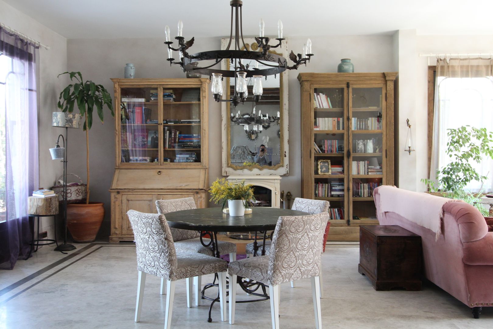 Provence Villa in İstanbul, Orkun Indere Interiors Orkun Indere Interiors Country style dining room