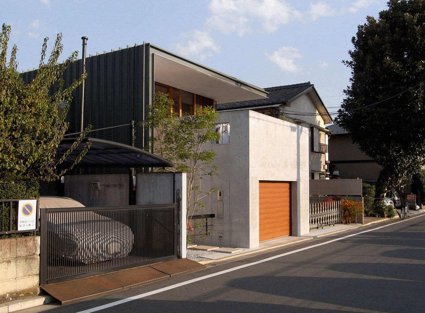 道路からの北西外観 スタジオ・アーキファーム 家