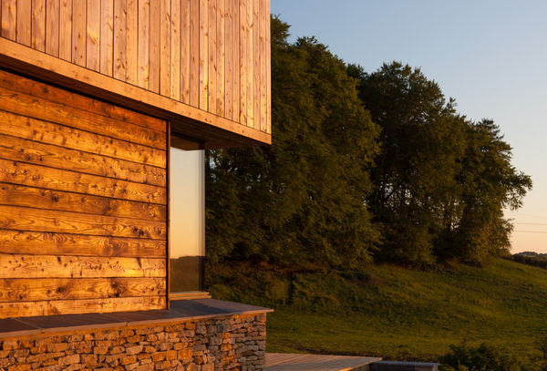 The Larch House, Millar+Howard Workshop Millar+Howard Workshop 모던스타일 주방