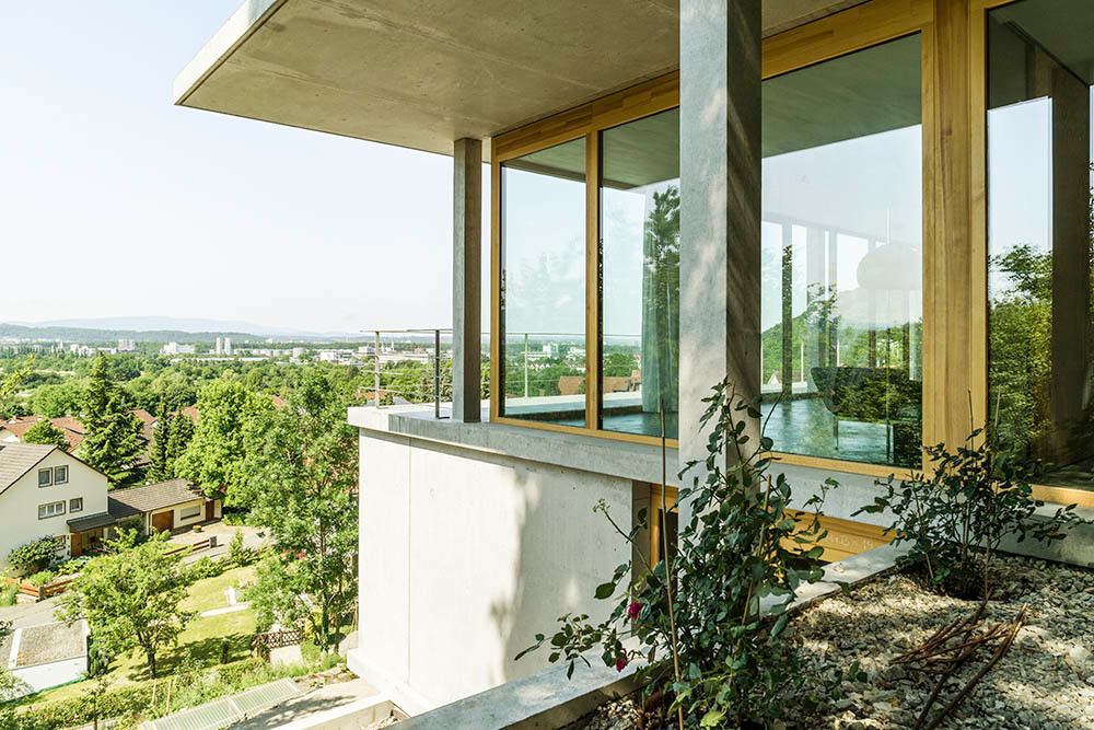 Modernes Traumhaus mit 1a-Aussicht, GIAN SALIS ARCHITEKT GIAN SALIS ARCHITEKT Jardines modernos