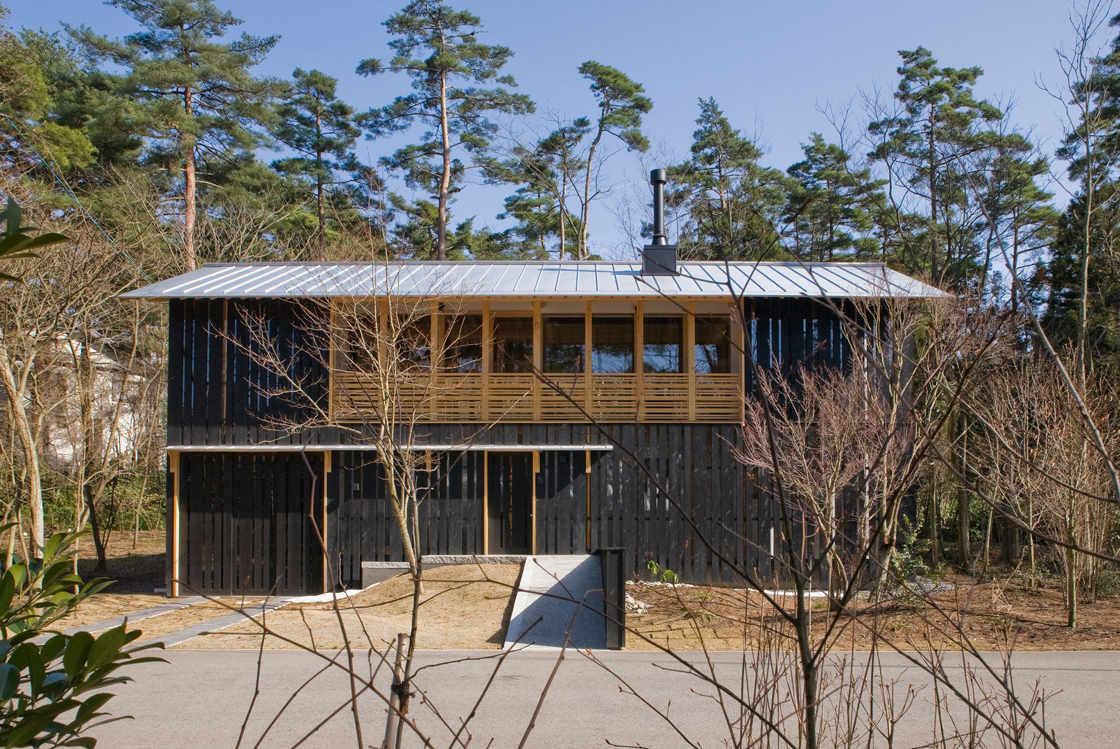 House in Daisen, 大角雄三設計室 大角雄三設計室 Scandinavische huizen Hout Hout