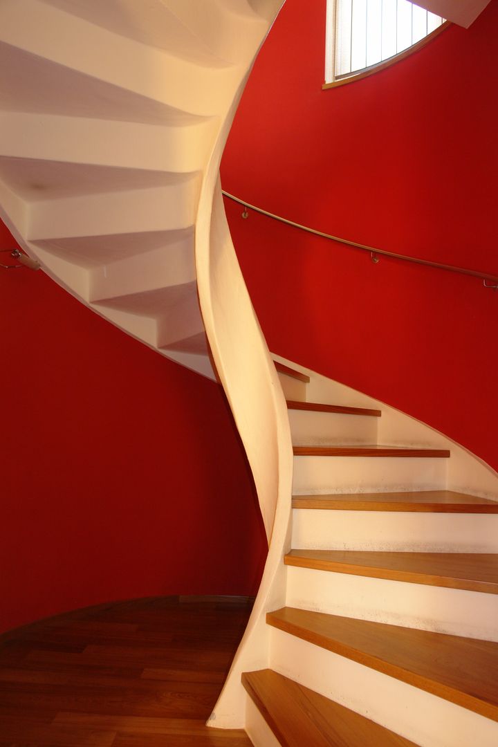 Casa privata MM, Studio di Architettura Manuela Zecca Studio di Architettura Manuela Zecca Modern corridor, hallway & stairs