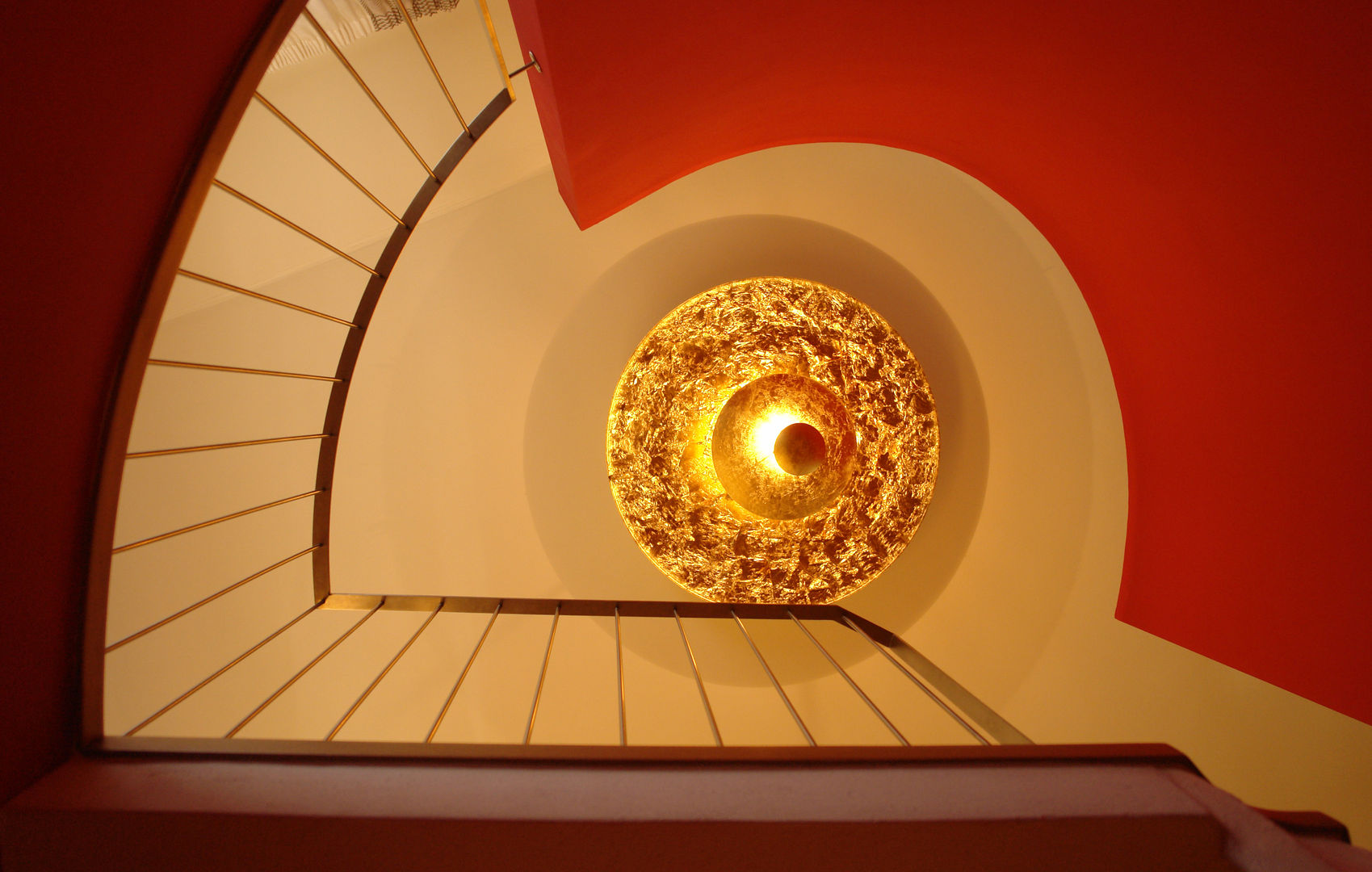 Casa privata MM, Studio di Architettura Manuela Zecca Studio di Architettura Manuela Zecca Modern corridor, hallway & stairs Lighting