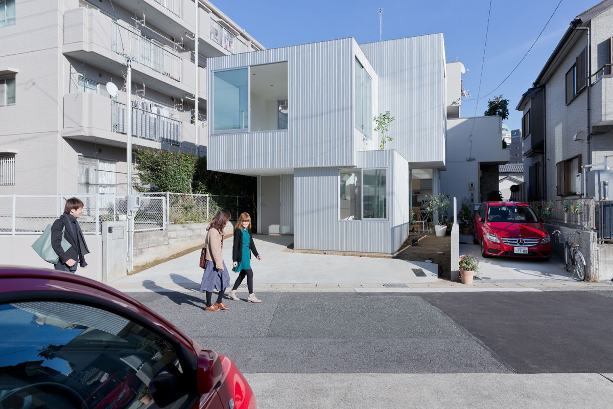 House in Chayagasaka, 近藤哲雄建築設計事務所 近藤哲雄建築設計事務所 Modern houses