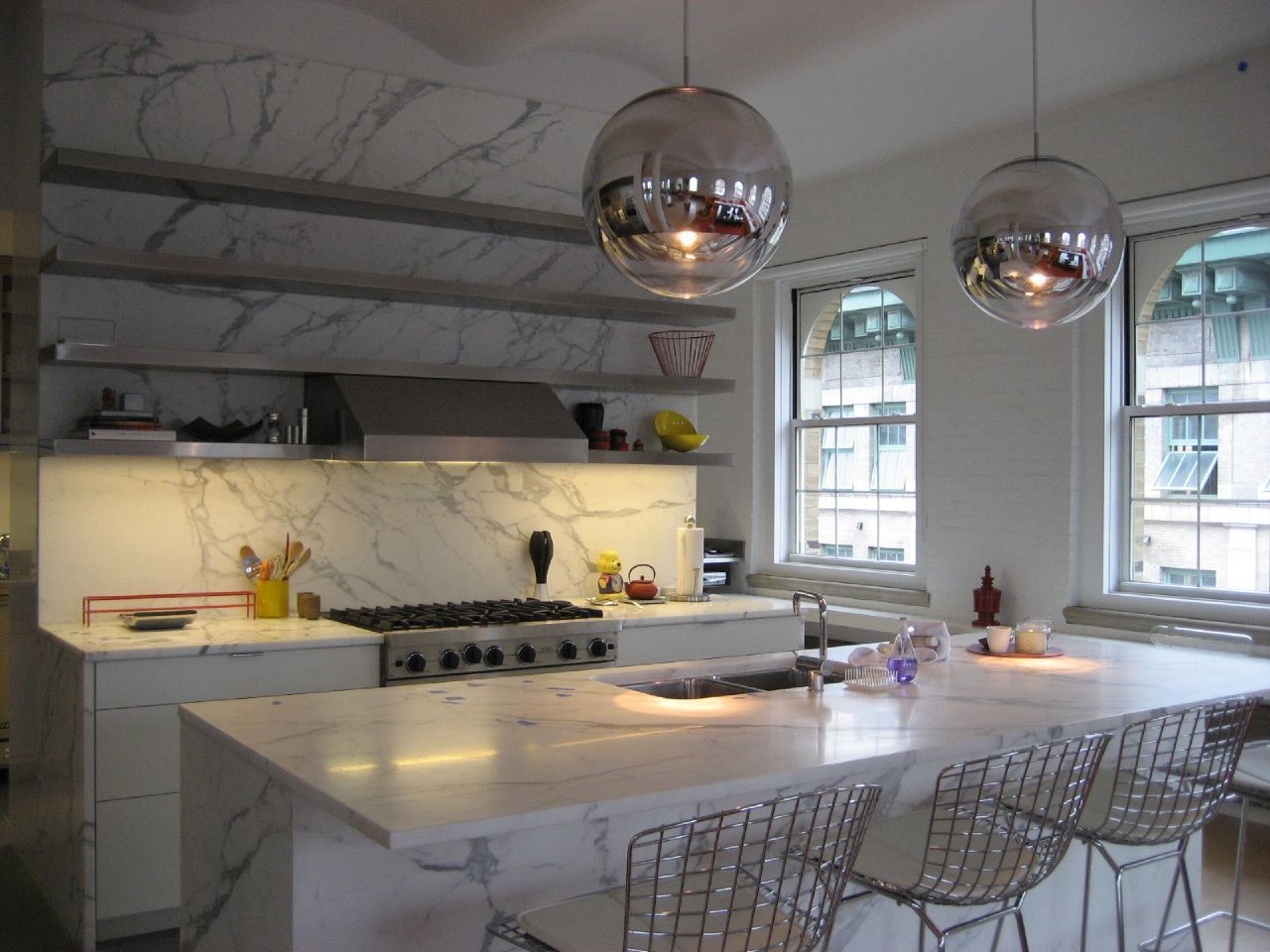 Kitchens, Marmi di Carrara Marmi di Carrara Kitchen Bench tops