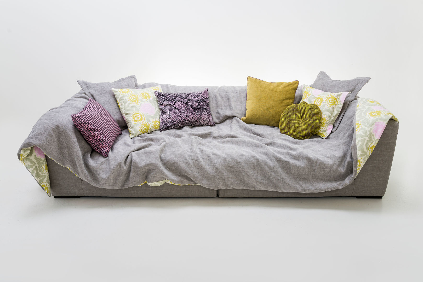 Sofa (nach Maß)..., HOME Schlafen & Wohnen GmbH HOME Schlafen & Wohnen GmbH غرفة المعيشة أريكة ومقاعد إسترخاء