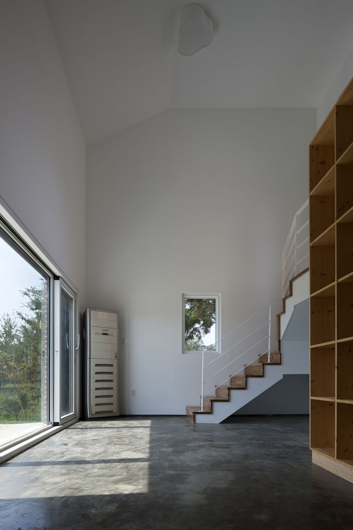 House of January, studio_GAON studio_GAON Home design ideas