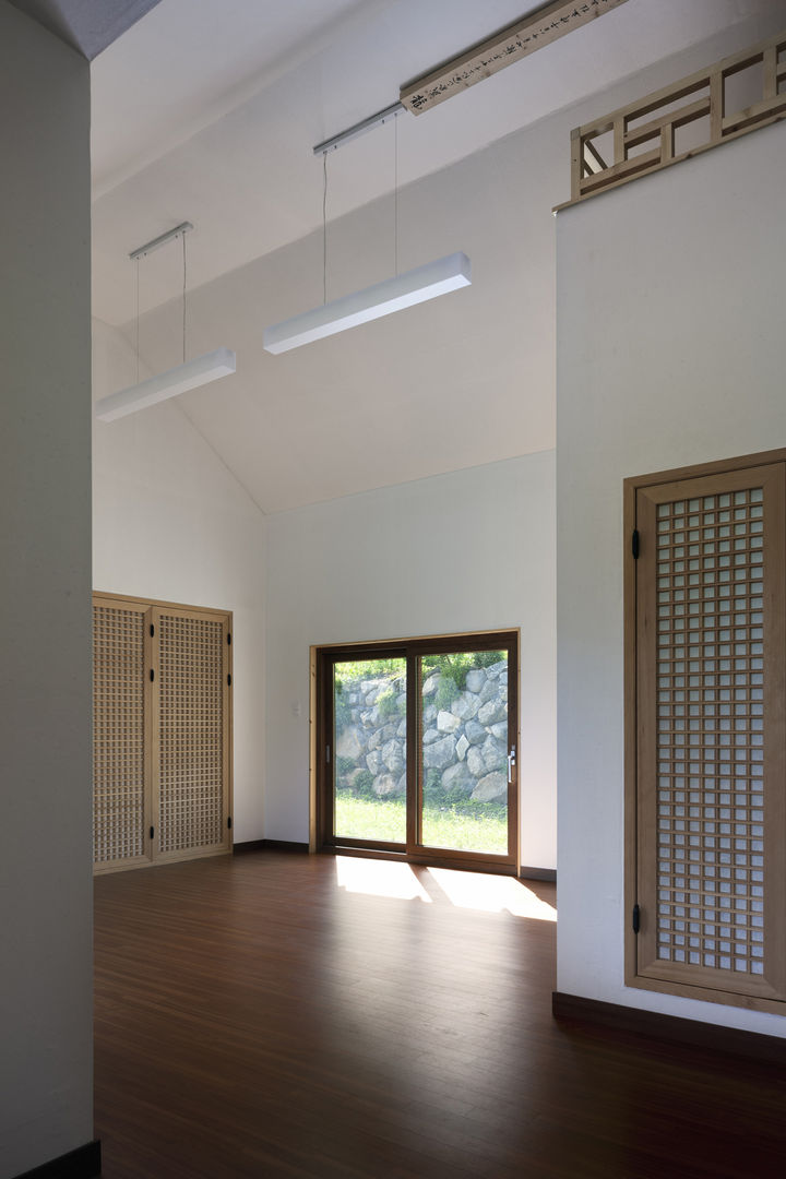 House in Macheon, studio_GAON studio_GAON Home design ideas