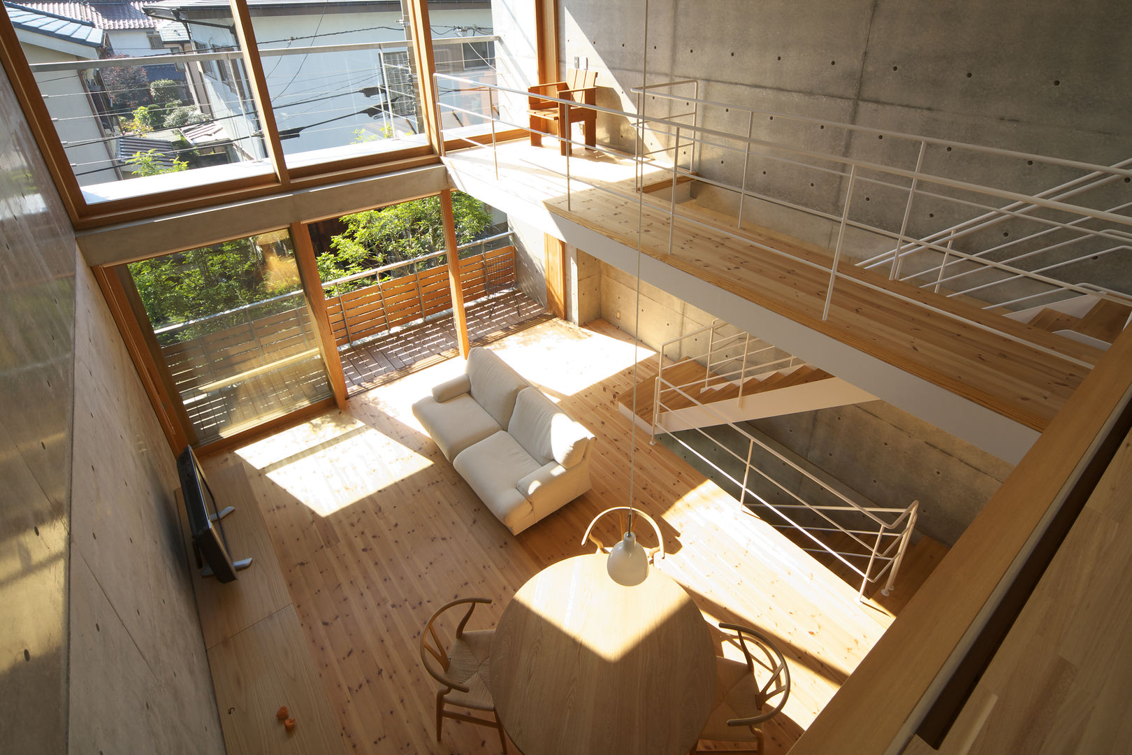 House in Fuchu, 佐藤重徳建築設計事務所 佐藤重徳建築設計事務所 Living room