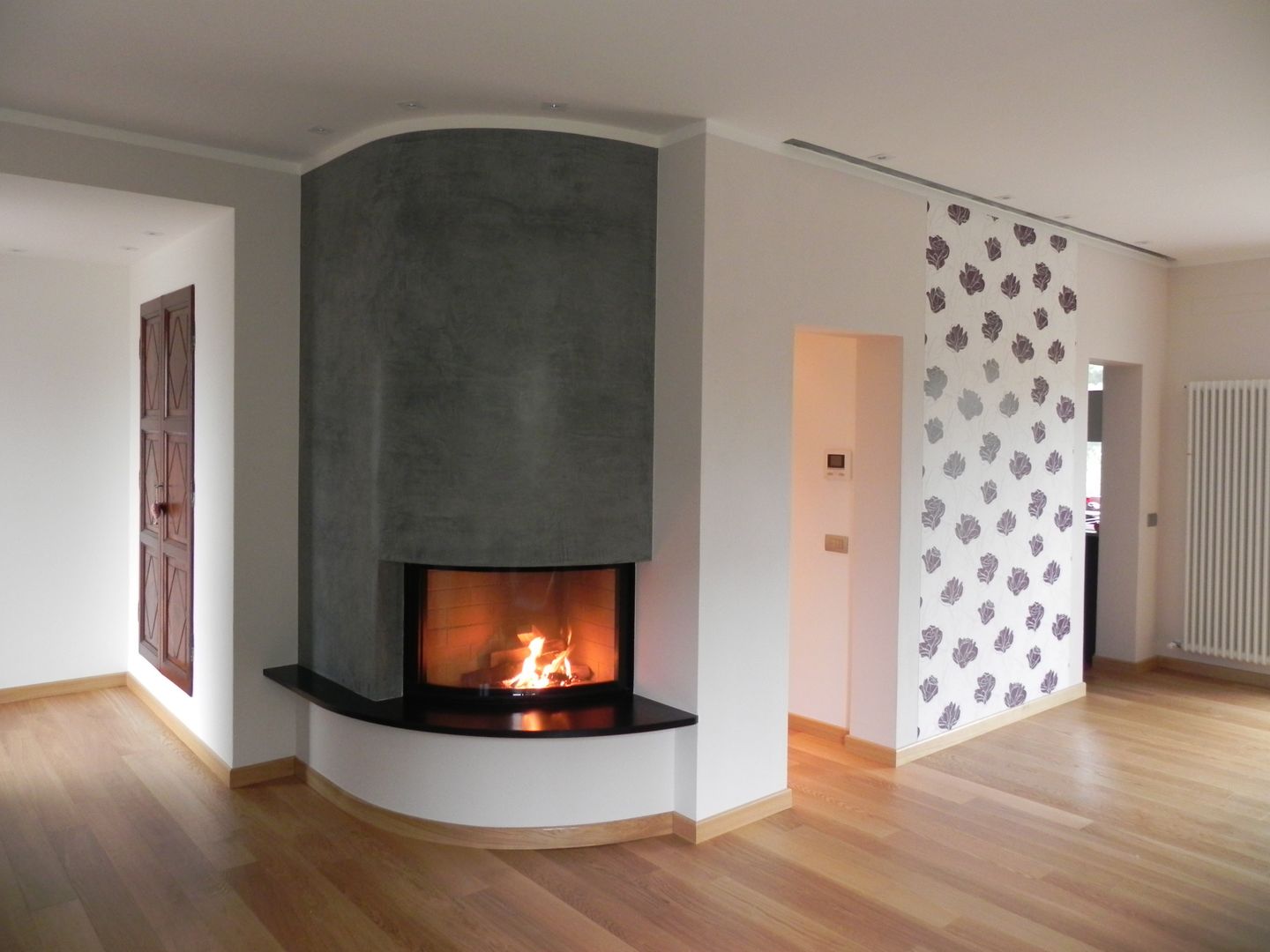 I camini e le stufe di FAPIR, FAPIR srl FAPIR srl Living room Fireplaces & accessories