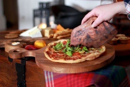 Harch Pizza Board and Quirky Cutter, Harch Wood Couture Harch Wood Couture Rustik Mutfak Mutfak Malzemeleri