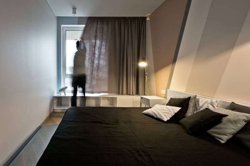 Black linen bedding by Lovely Home Idea, LOVELY HOME IDEA LOVELY HOME IDEA Kamar Tidur Minimalis Textiles