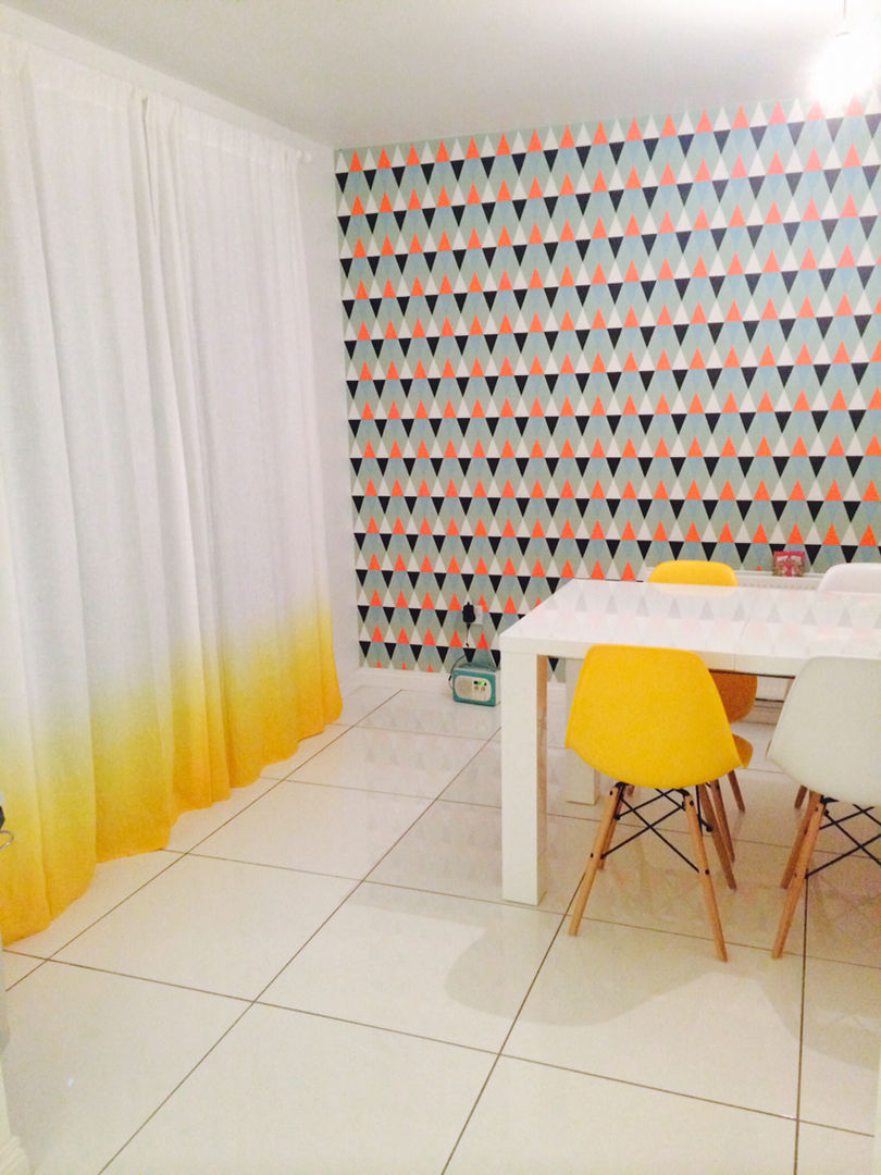 Yellow Ombre linen curtain by Lovely Home Idea, LOVELY HOME IDEA LOVELY HOME IDEA Modern Pencere & Kapılar Perde & Tüller