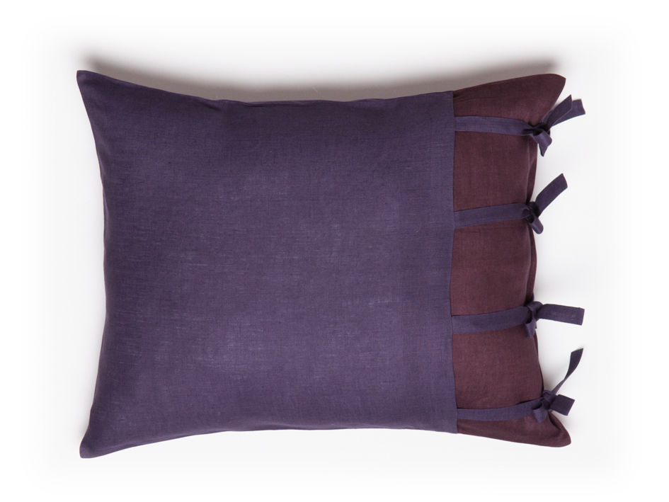 Purple Provence Dream linen bedding by lovely Home Idea, LOVELY HOME IDEA LOVELY HOME IDEA Kamar Tidur Modern Textiles