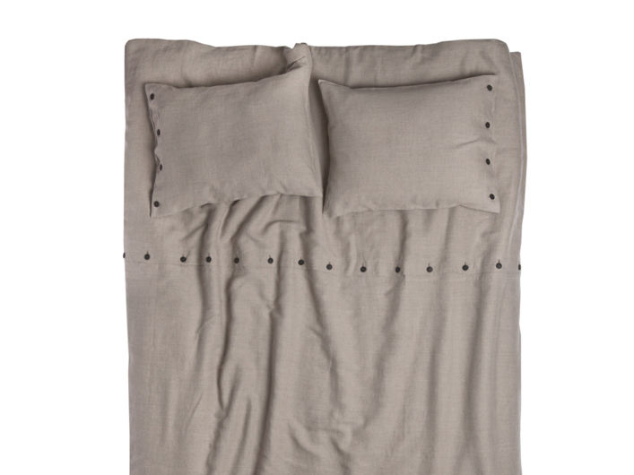 NATURAL linen bedding by Lovely Home Idea, LOVELY HOME IDEA LOVELY HOME IDEA Kamar tidur: Ide desain interior, inspirasi & gambar Textiles