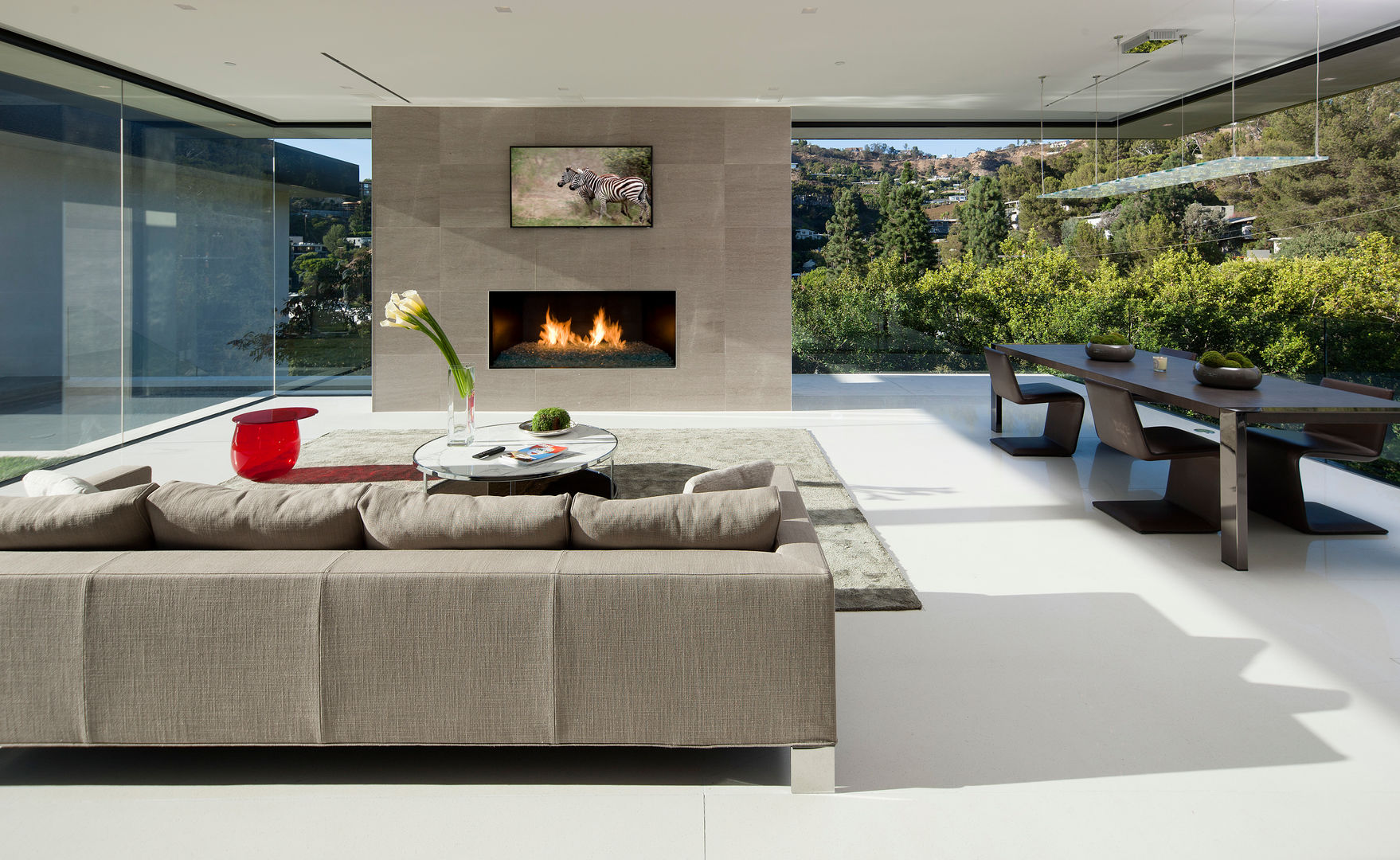 SUNSET STRIP RESIDENCE , McClean Design McClean Design Modern living room