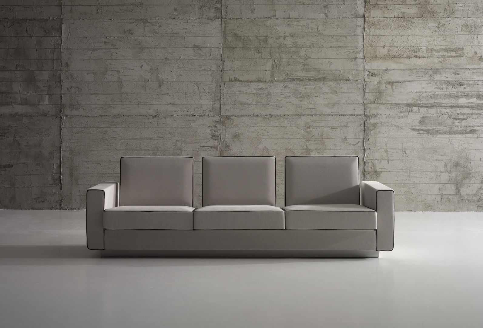 SAARINEN SEATING SYSTEM, Matrix International srl Matrix International srl غرفة المعيشة Sofas & armchairs