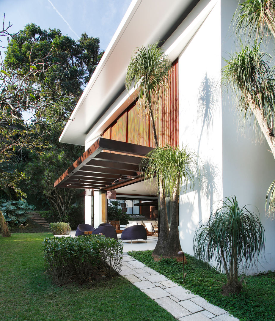 Residência Tempo, Gisele Taranto Arquitetura Gisele Taranto Arquitetura Casas modernas