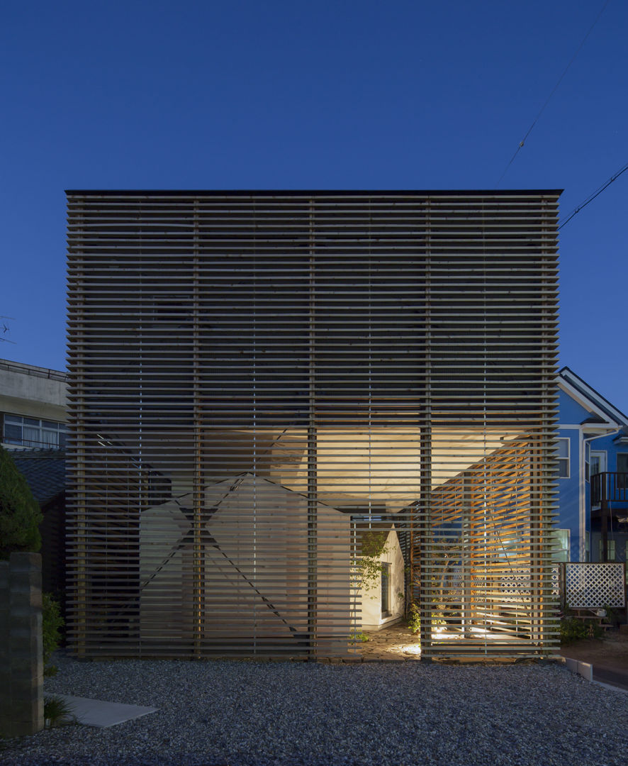 TWO, MASAKI YAMADA Architecture MASAKI YAMADA Architecture Modern houses