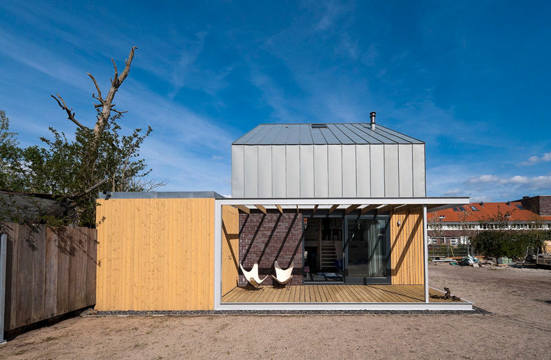 universal house, groenesteijn architecten groenesteijn architecten Balcone, Veranda & Terrazza in stile moderno